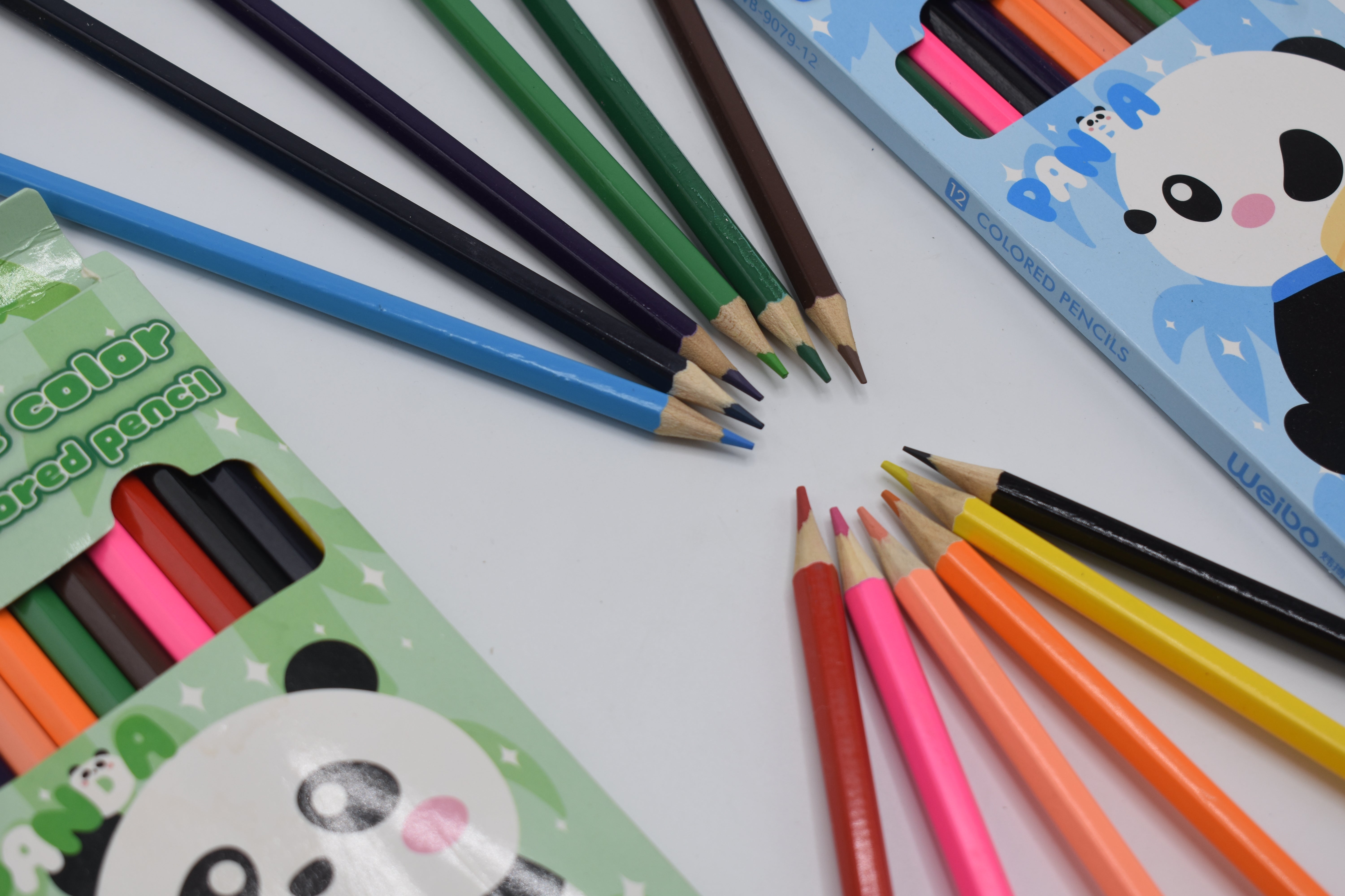 Wooden panda theme oil ased 12 color pencils