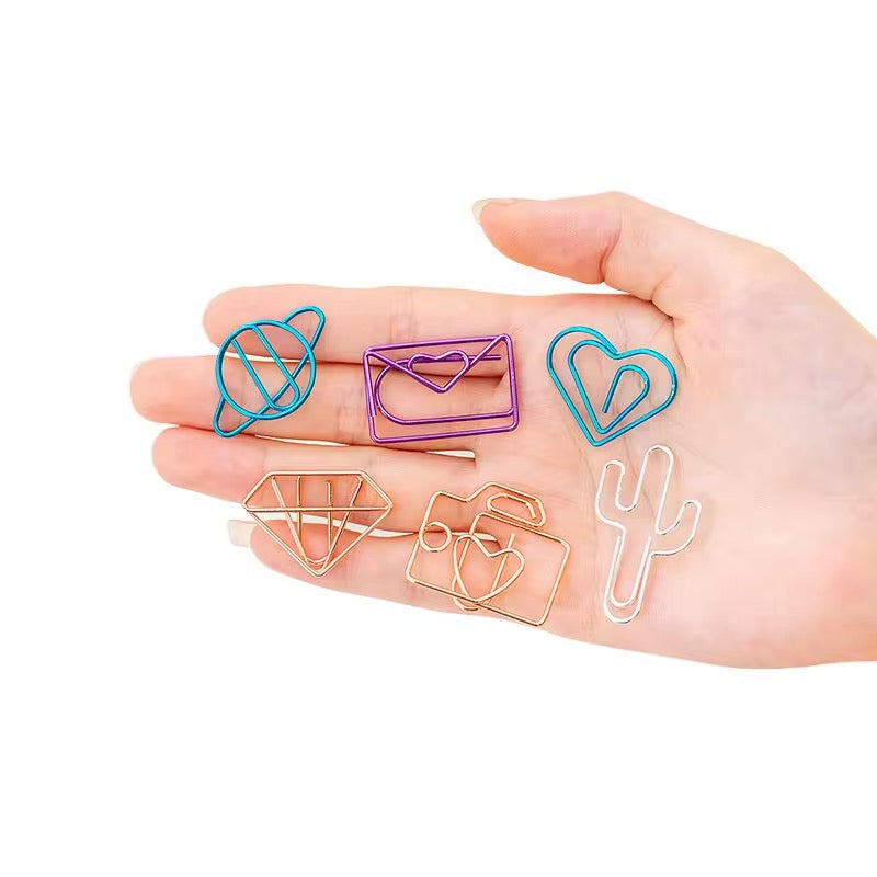 10 pcs mini metal hollow paper clip