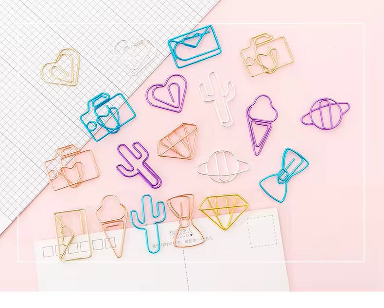 10 pcs mini metal hollow paper clip